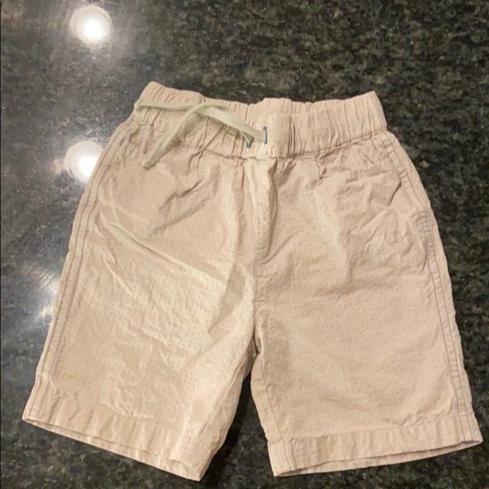 Perfect Egg shorts!